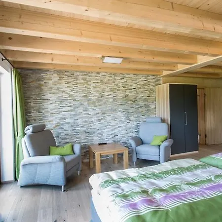 Apartament Albzeit *